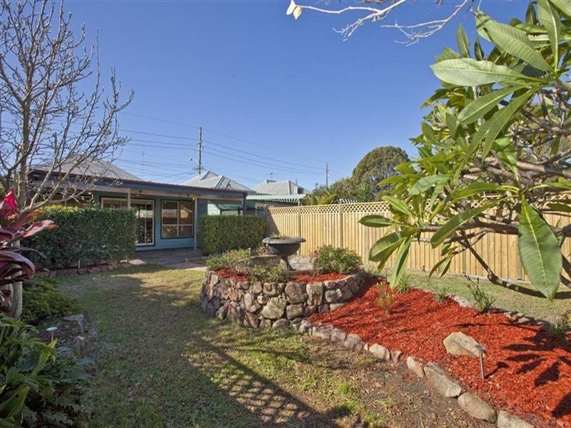 118 Broadmeadow Road, Broadmeadow NSW 2292