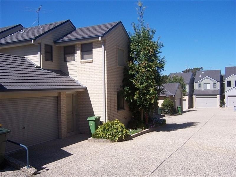 30/9 Hutton Street, Charlestown NSW 2290