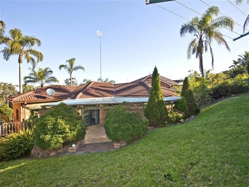 14 Woodside Drive, Eleebana NSW 2282