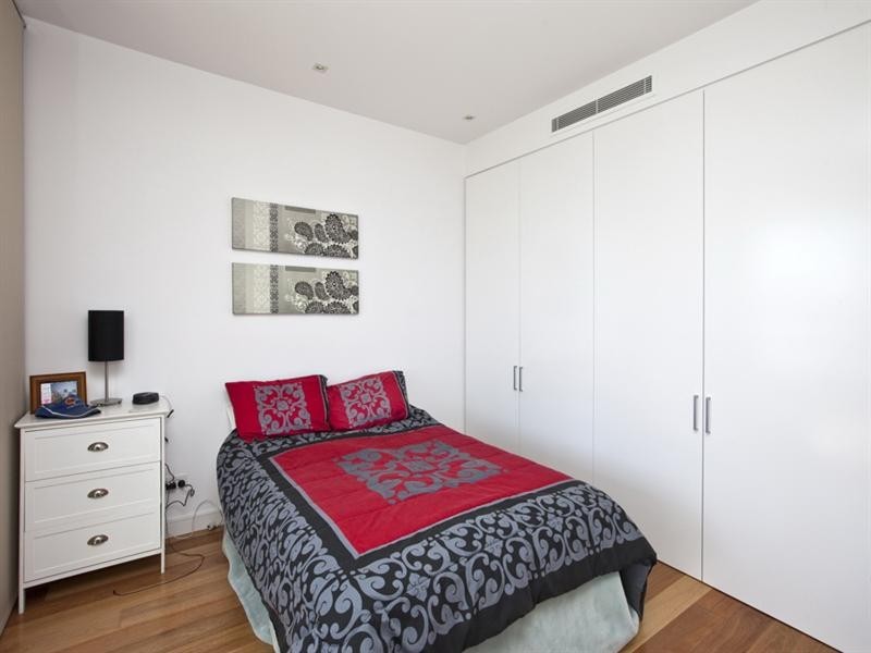 102/17 Honeysuckle Drive, Newcastle NSW 2300