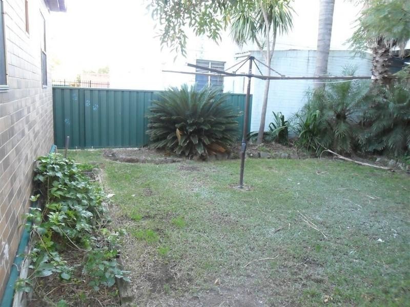 12 Gosford Road, Broadmeadow NSW 2292