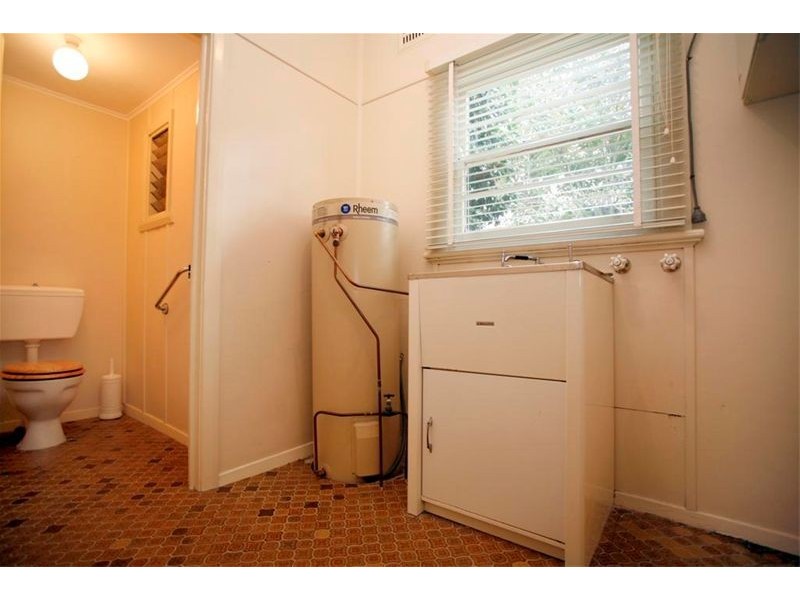 1 Collins Street, Georgetown NSW 2298