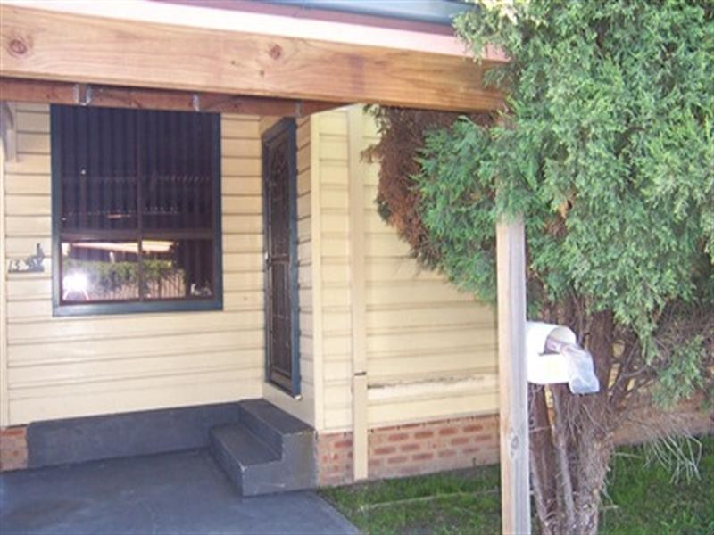 13 Samdon Street, Hamilton NSW 2303