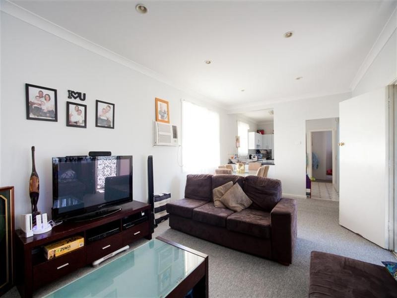 386 Sandgate Road, Shortland NSW 2307