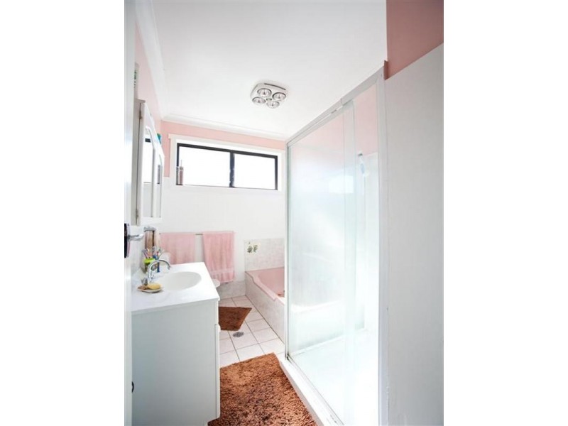 386 Sandgate Road, Shortland NSW 2307
