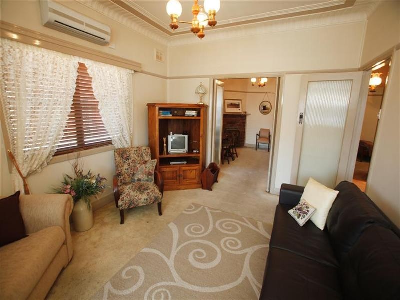 7 Duke Street, New Lambton NSW 2305