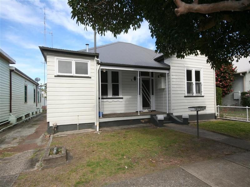 31 Everton Street, Hamilton NSW 2303
