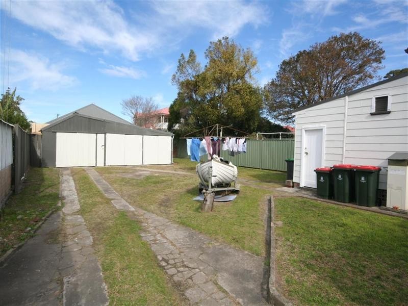 31 Everton Street, Hamilton NSW 2303