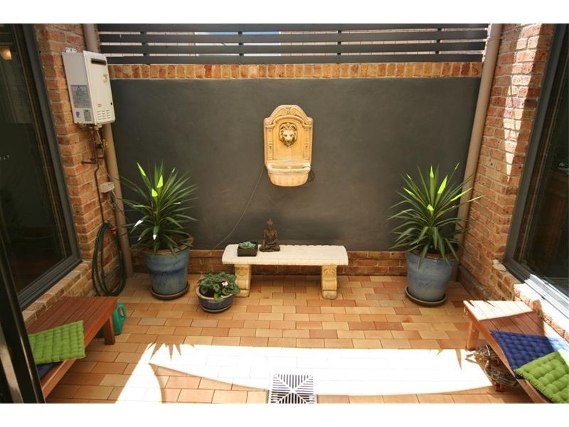 1/162 Beaumont Street, Hamilton NSW 2303