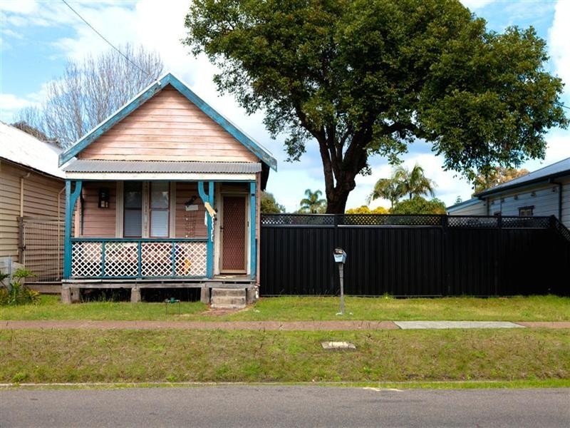 34 Belmont Street, Swansea NSW 2281