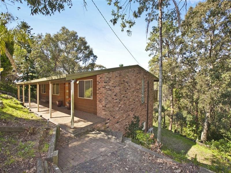 60 Scenic Drive, Caves Beach NSW 2281
