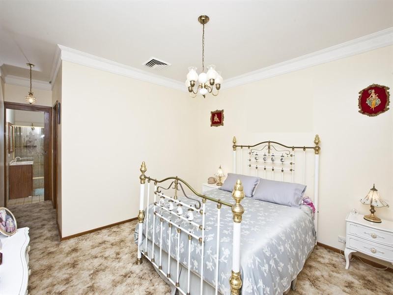 41 Merinda Close, Adamstown Heights NSW 2289