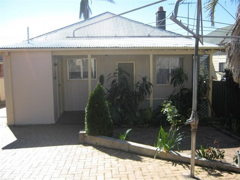 35 Moira Street, Adamstown NSW 2289