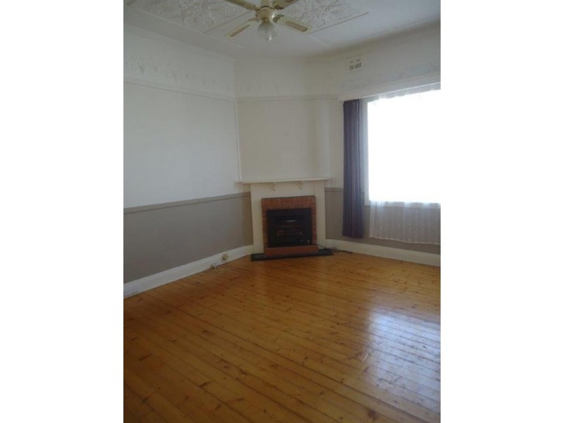 14 Fourth Street, Adamstown NSW 2289