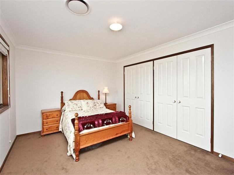 69 Araminta Chase, Cameron Park NSW 2285