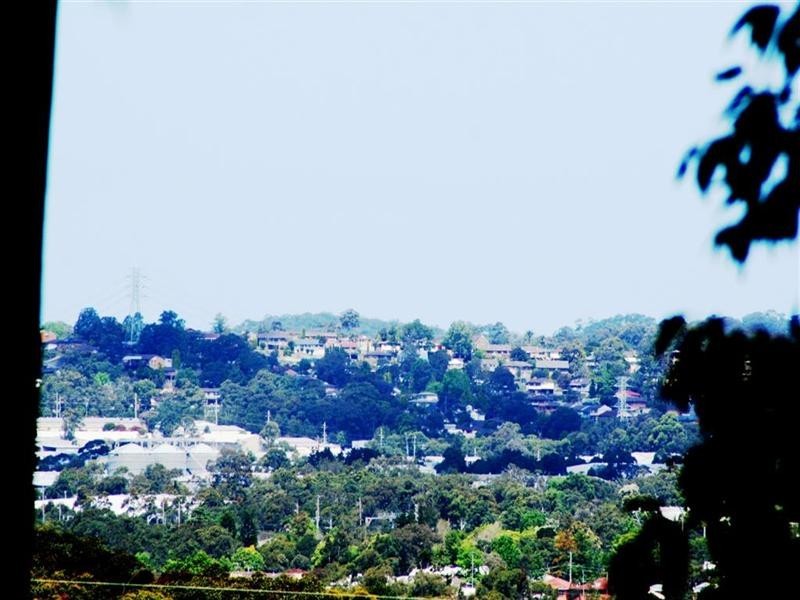 3 Hanover Road, Cameron Park NSW 2285