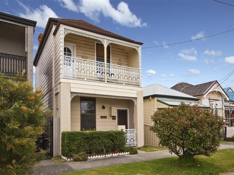 27 Young Street, Carrington NSW 2294