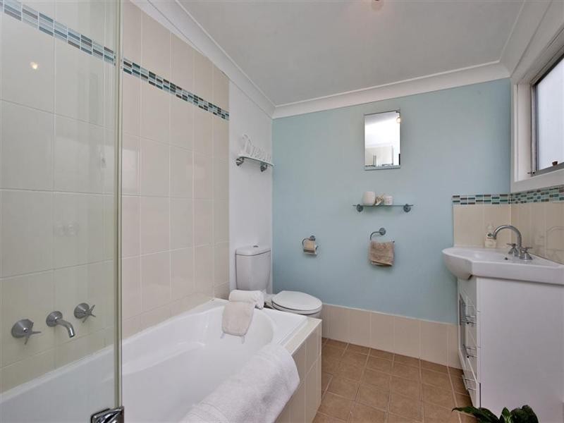 27 Young Street, Carrington NSW 2294