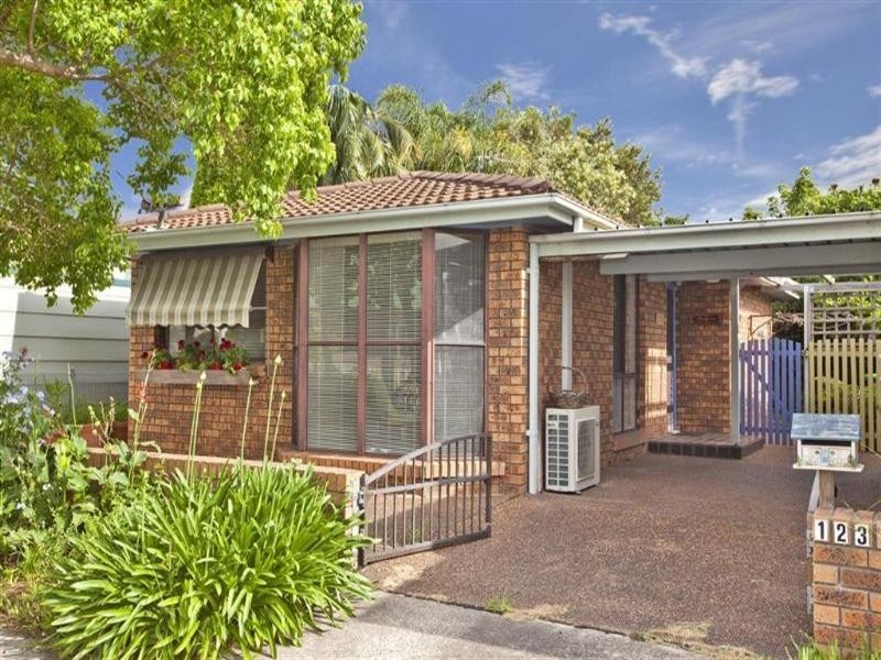 123 Cleary Street, Hamilton NSW 2303
