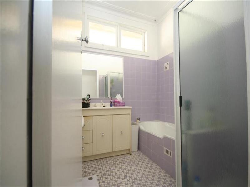 13 Coronation Street, Waratah West NSW 2298