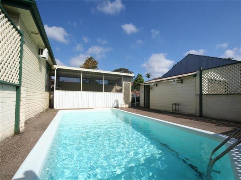 13 Coronation Street, Waratah West NSW 2298