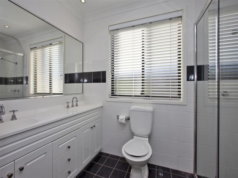 80 Cleary Street, Hamilton NSW 2303