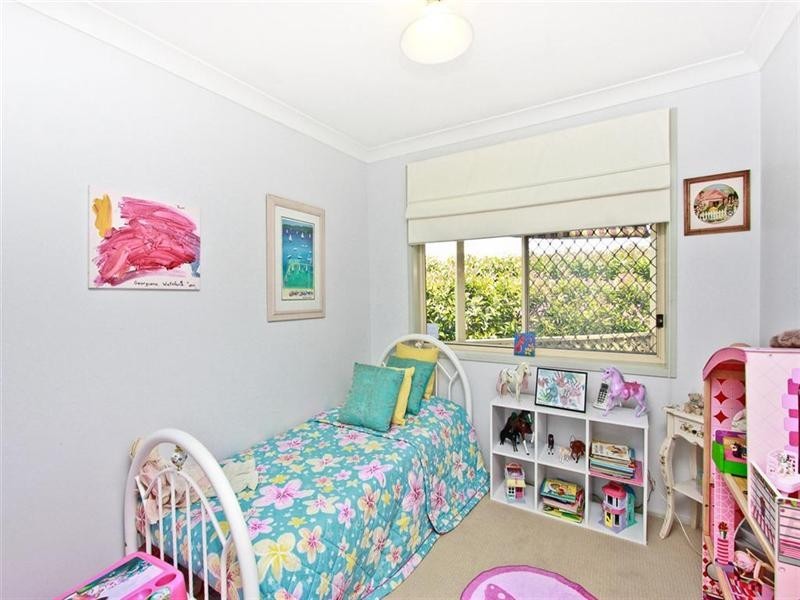 4 Crosbie Close, Maryland NSW 2287