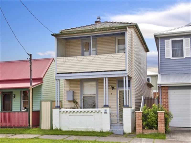 84 Bourke Street, Carrington NSW 2294