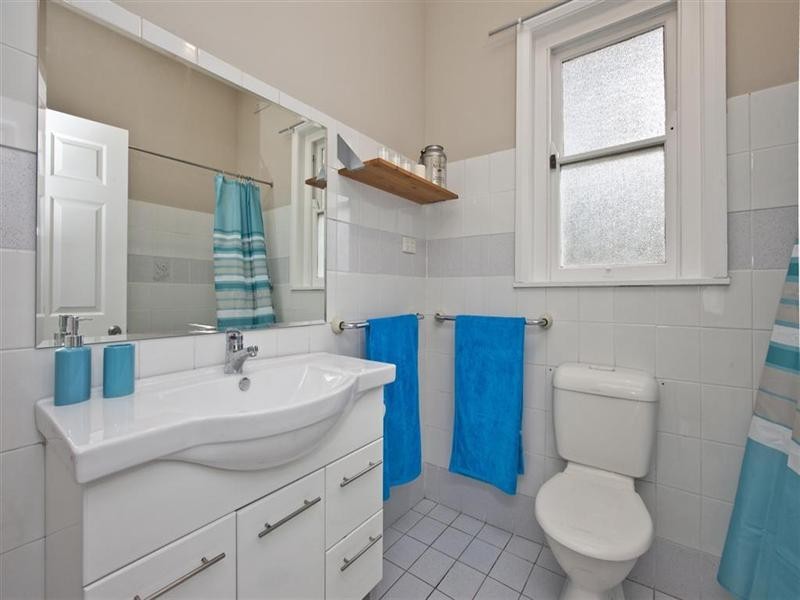 12 Southon Street, Mayfield NSW 2304