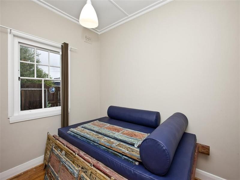 12 Southon Street, Mayfield NSW 2304