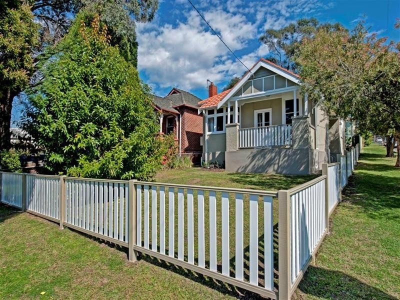 104 Kerr Street, Mayfield NSW 2304