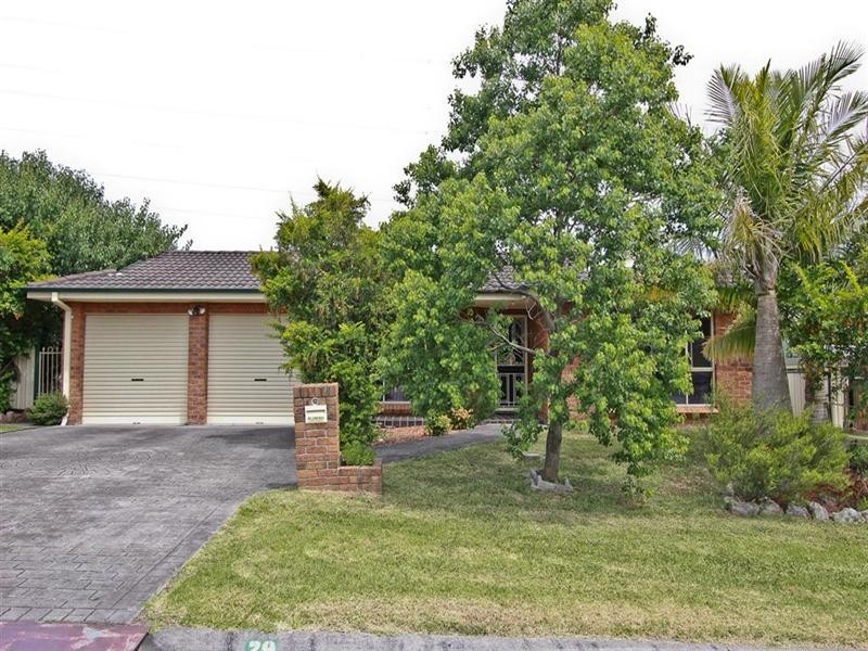 29 Nightingale Crescent, Cameron Park NSW 2285