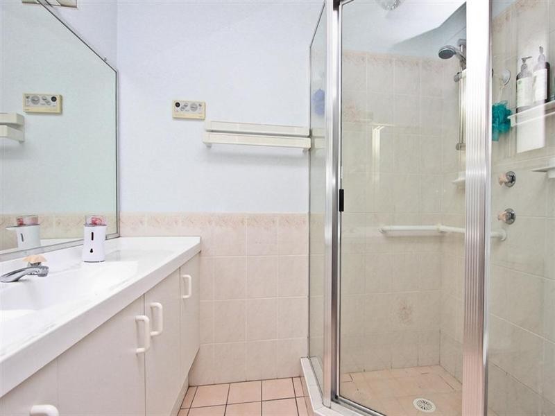 29 Nightingale Crescent, Cameron Park NSW 2285