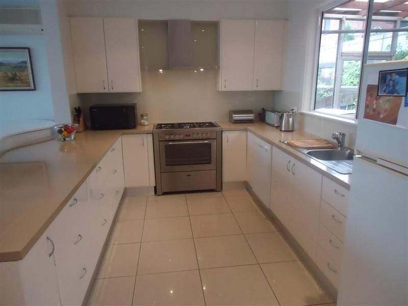 27 Ashford Parade, Merewether Heights NSW 2291