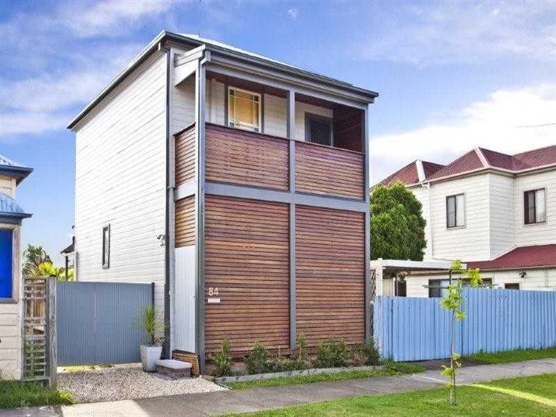 84 Young Street, Carrington NSW 2294