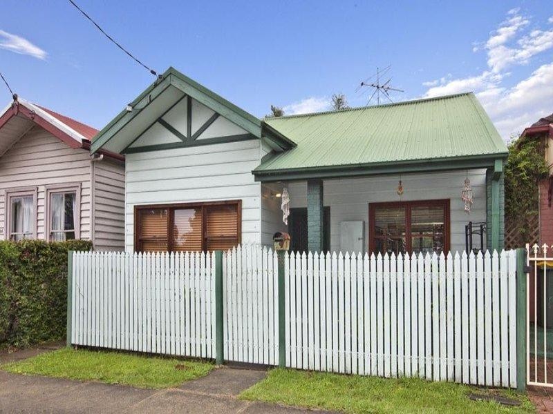 98 Chin Chen Street, Islington NSW 2296