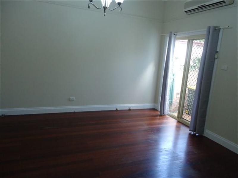 98 Chin Chen Street, Islington NSW 2296