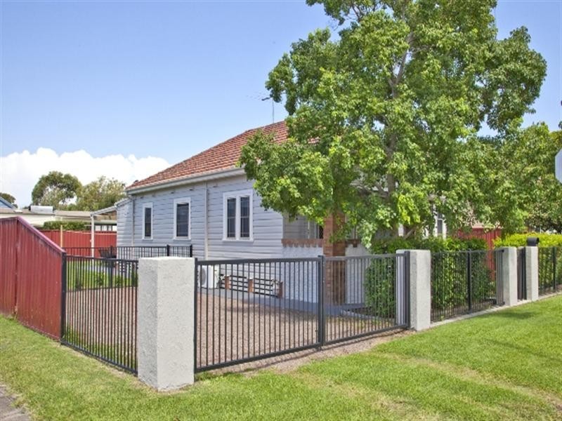 39 McMichael Street, Maryville NSW 2293
