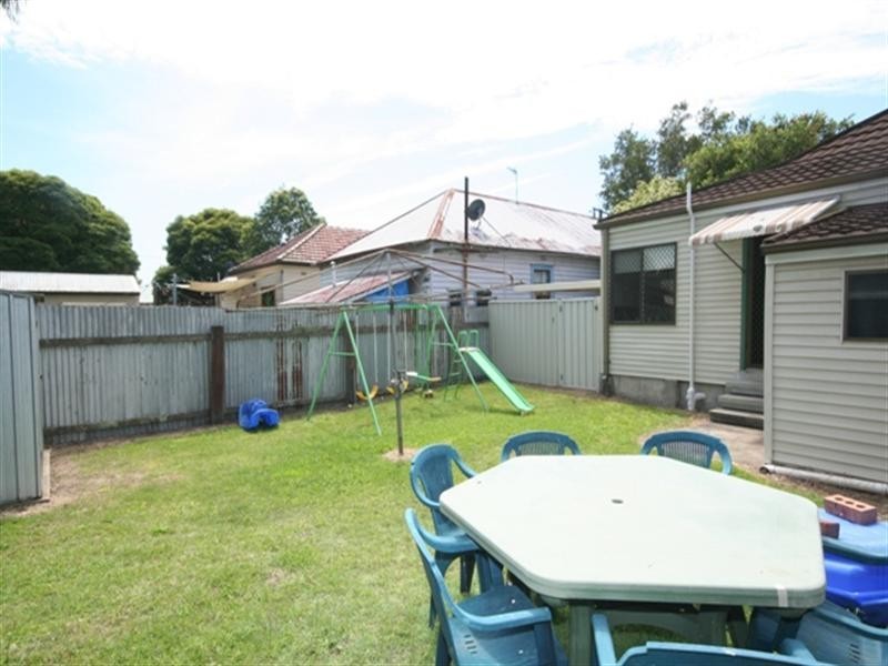 22 Lewis Street, Maryville NSW 2293
