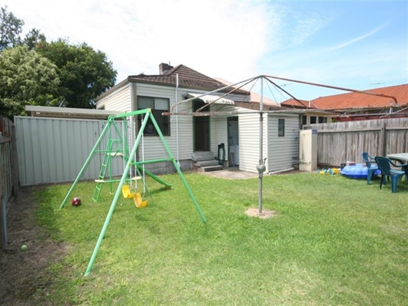 22 Lewis Street, Maryville NSW 2293