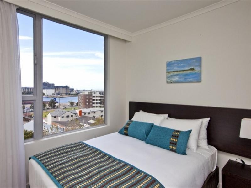 77/741 Hunter Street, Newcastle NSW 2300