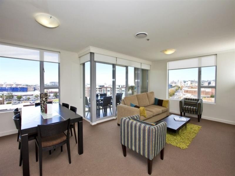 77/741 Hunter Street, Newcastle NSW 2300