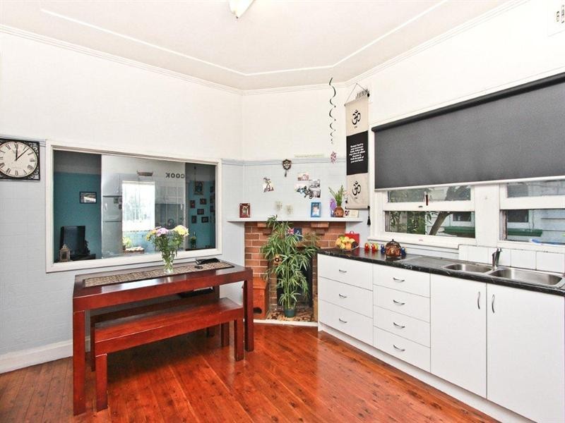 33 George Street, Tighes Hill NSW 2297