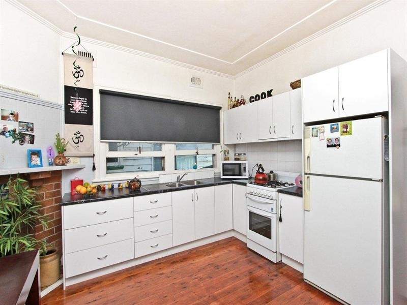 33 George Street, Tighes Hill NSW 2297