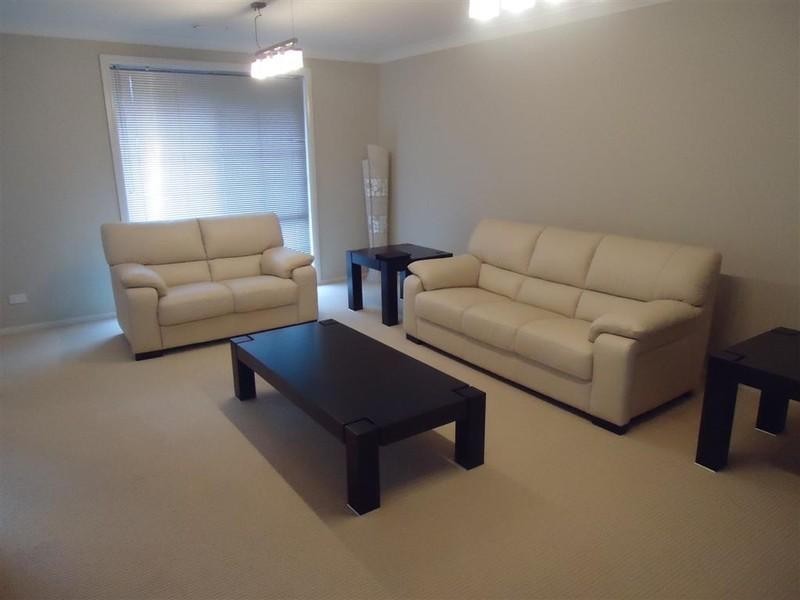 38 Rosewood Crescent, Fletcher NSW 2287