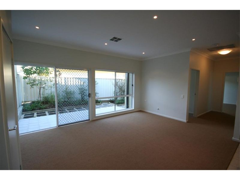 1/21 Seaman Avenue, Warners Bay NSW 2282