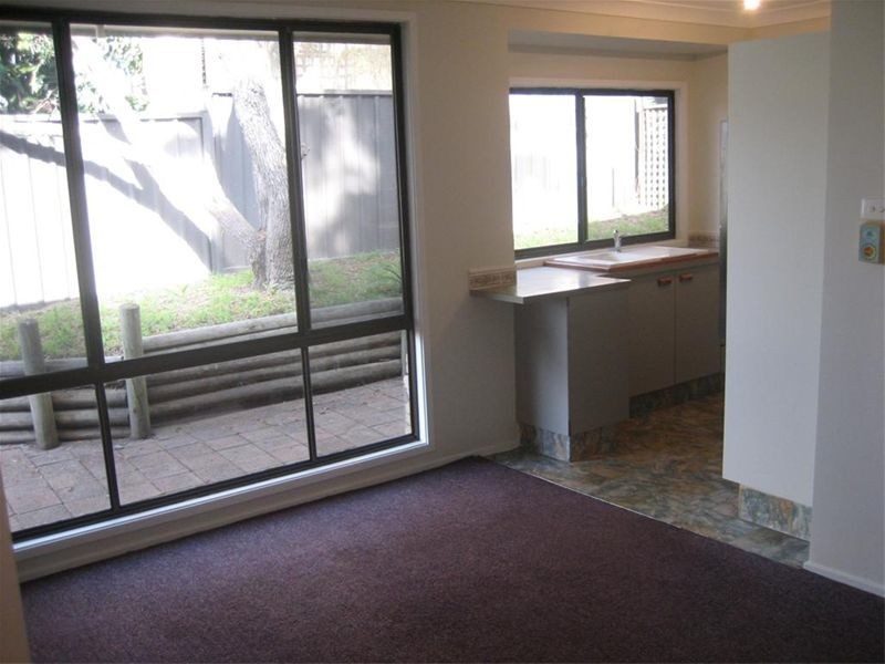 8 Pebmarsh Close, Cardiff South NSW 2285