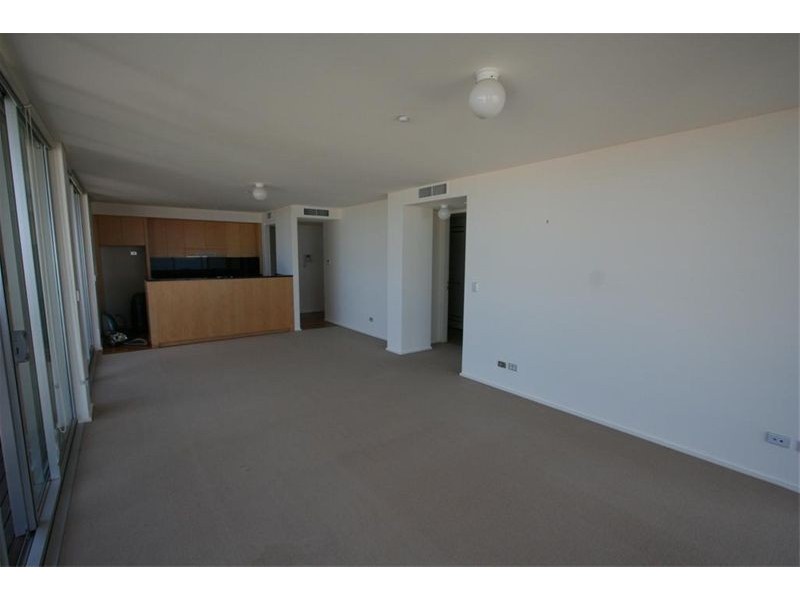 Unit 7 303/61 Shortland Esplanade, Newcastle NSW 2300