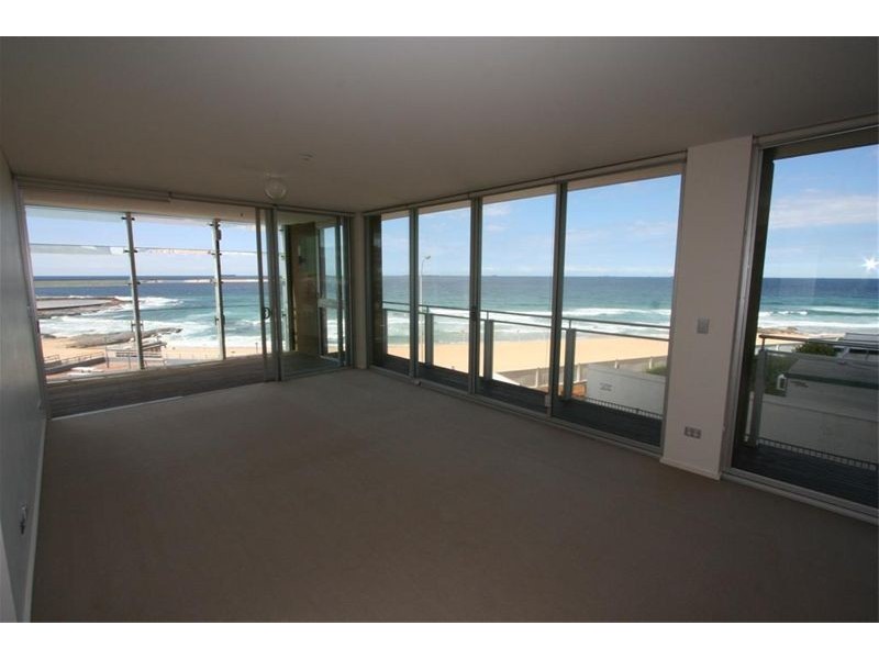 Unit 7 303/61 Shortland Esplanade, Newcastle NSW 2300