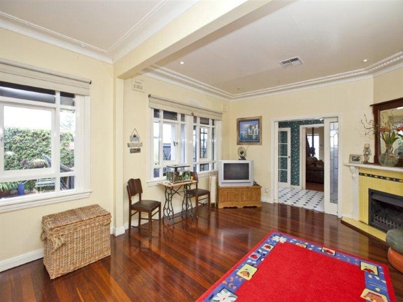 2 Bar Beach Avenue, Bar Beach NSW 2300